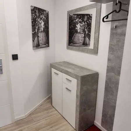 Am Kurwald In Apartment *