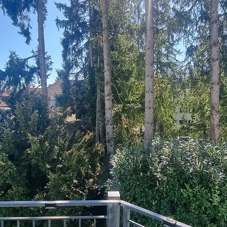 Am Kurwald In * Бад-Липпшпринге