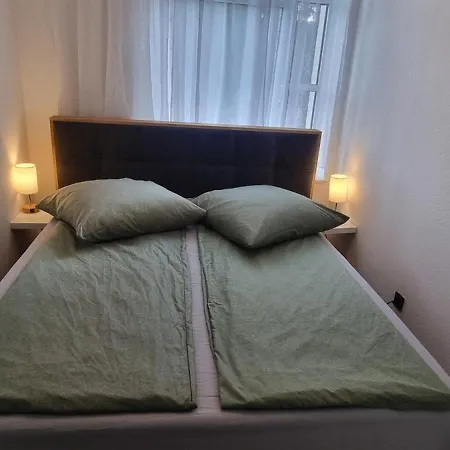Am Kurwald In Apartment *