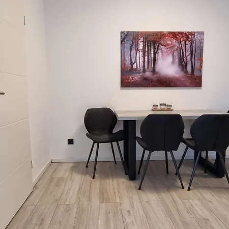 Апартаменты Am Kurwald In